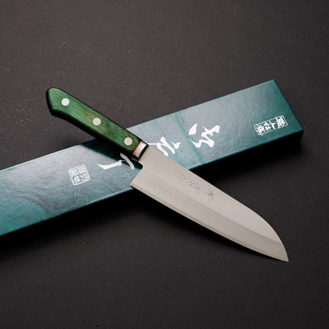 SAKAI KIKUMORI BLUE STEEL SANTOKU 165MM GREEN PAKKA HANDLE